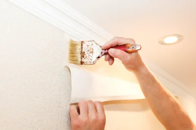 Pose de papier peint à Ginouillac — revêtements muraux et toiles de verre